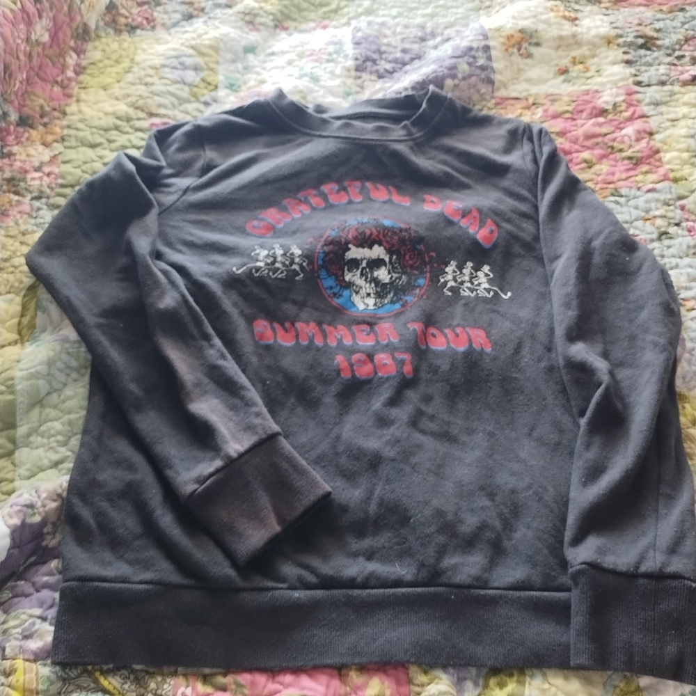 Grateful Dead Black Sweatshirt (#D-6)